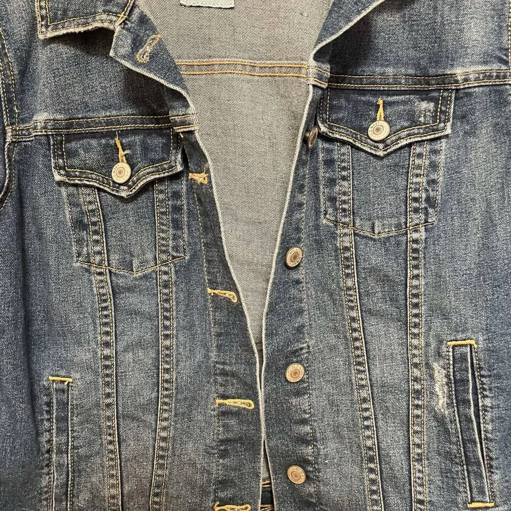 Old Navy | Classic Blue Jean Jacket - Picture 2 of 4
